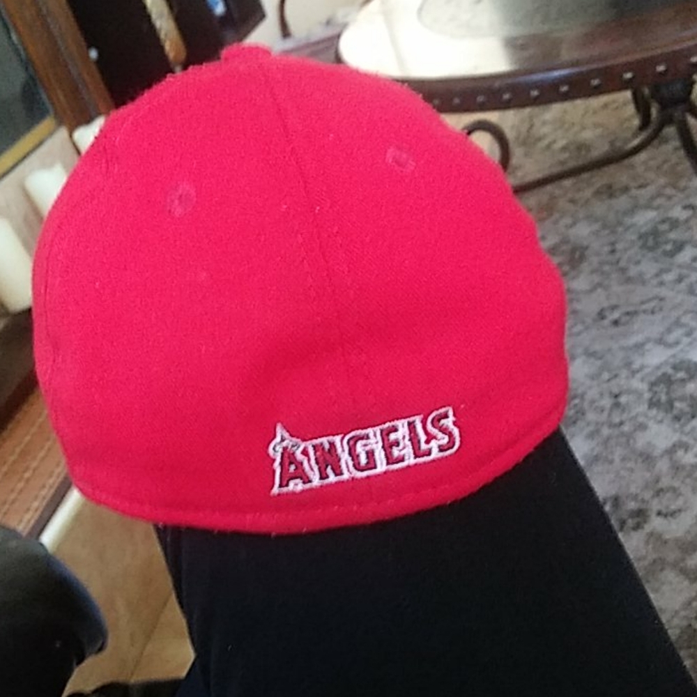 Hat - Picture 3 of 3